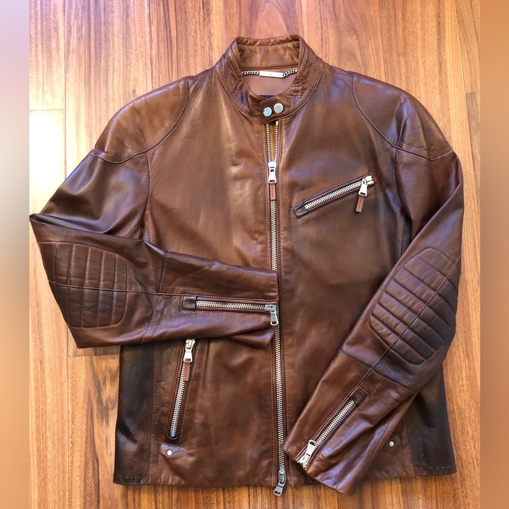 Exquisite, gently worn jacket maintained with mink oil. Some oil bleed inside.